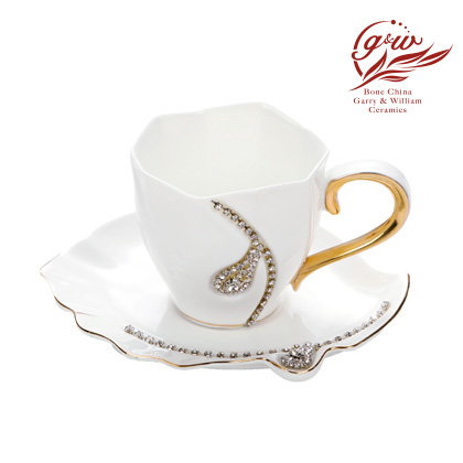 包鑽項鍊咖啡杯盤組-白
